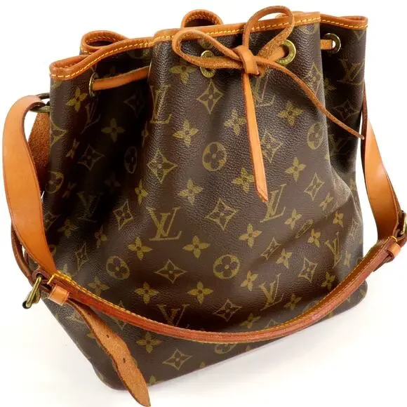 💎✨Authentic✨💎Louis Vuitton Monogram Petit Noe Shoulder Bag - Picture 5 of 16
